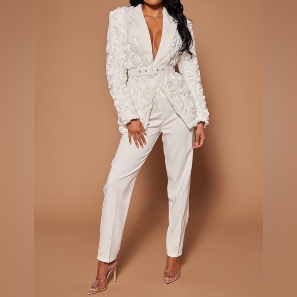 Fashion Nova Smell The Flowers Pantsuit NWT